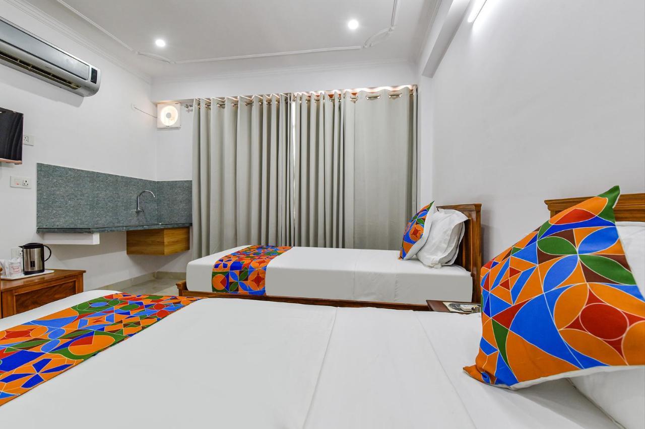 Fabhotel Umrao Haveli With Pool